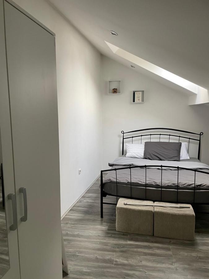 Апартаменты Apartman Rakovac Карловац Экстерьер фото